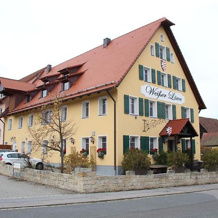 Hotel Gasthof Weisser Loewe Inh Bjoern Simon Reese Burgthann Exteriör bild