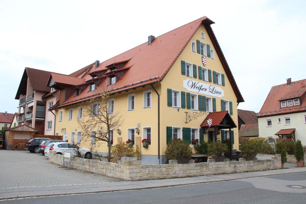 Hotel Gasthof Weisser Loewe Burgthann Exteriör bild