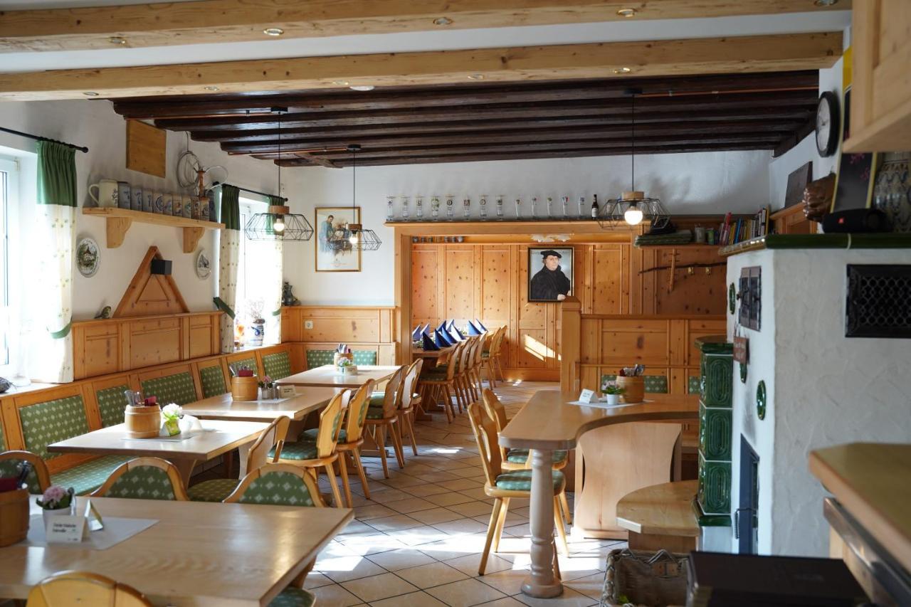 Hotel Gasthof Weisser Loewe Burgthann Exteriör bild