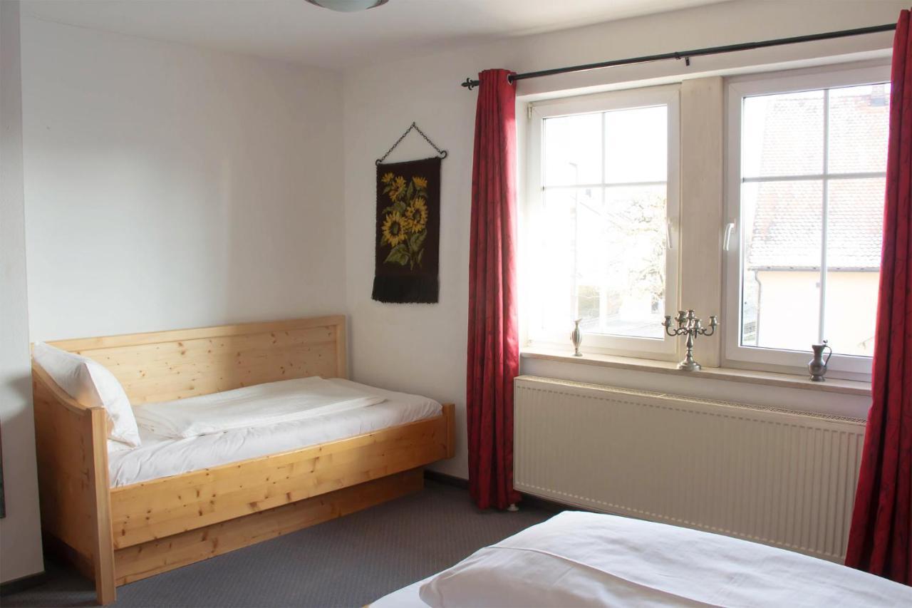 Hotel Gasthof Weisser Loewe Burgthann Exteriör bild